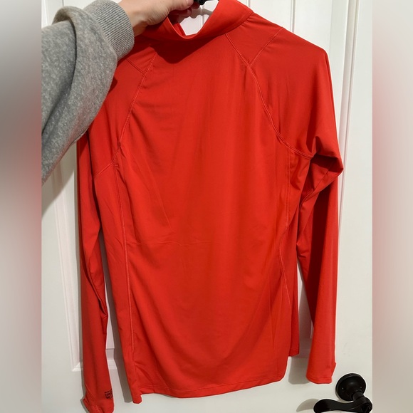 Mountain Hardwear women’s Quarter zip - Picture 4 of 6